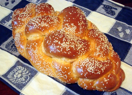 chalah bread 1